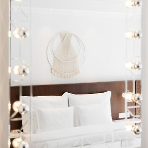 Nest Room